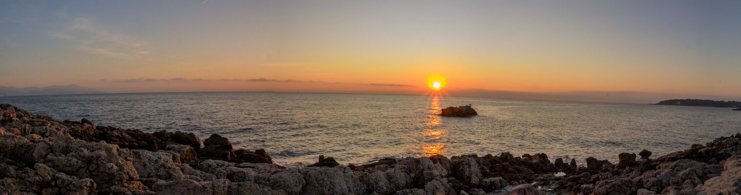 2012.01.13 Lever de Soleil null