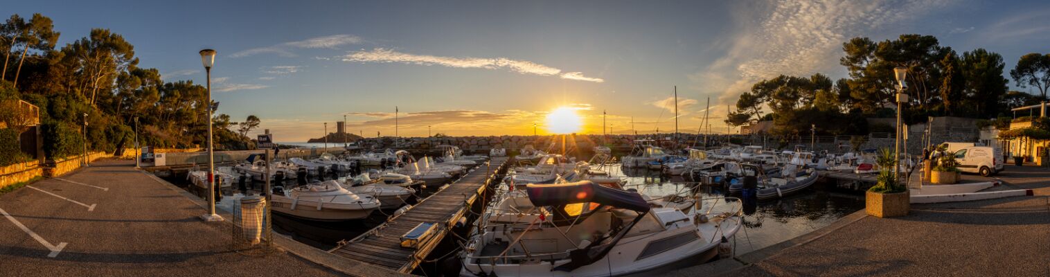2025.11.08 Le Port du Poussaï (19i) null