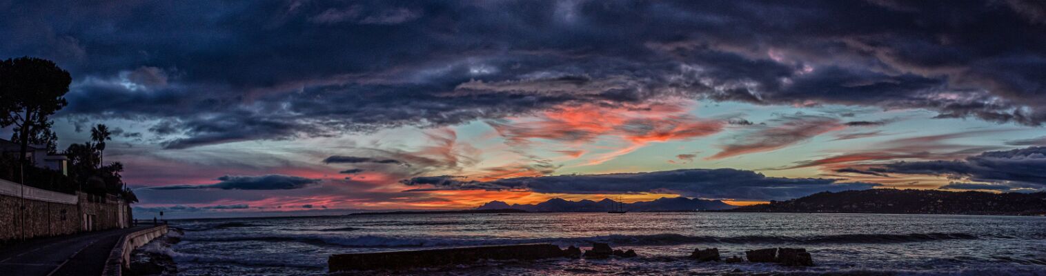 2026.01.28 Les Ruines Portaires au Cap coté Juan null