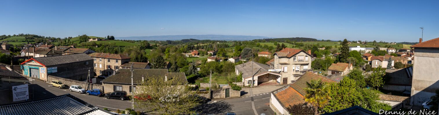 2026.04.25 Vue depuis l'Hotel à Panissières null
